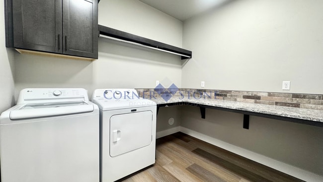 Building Photo - Brand New Duplex in Meridian!