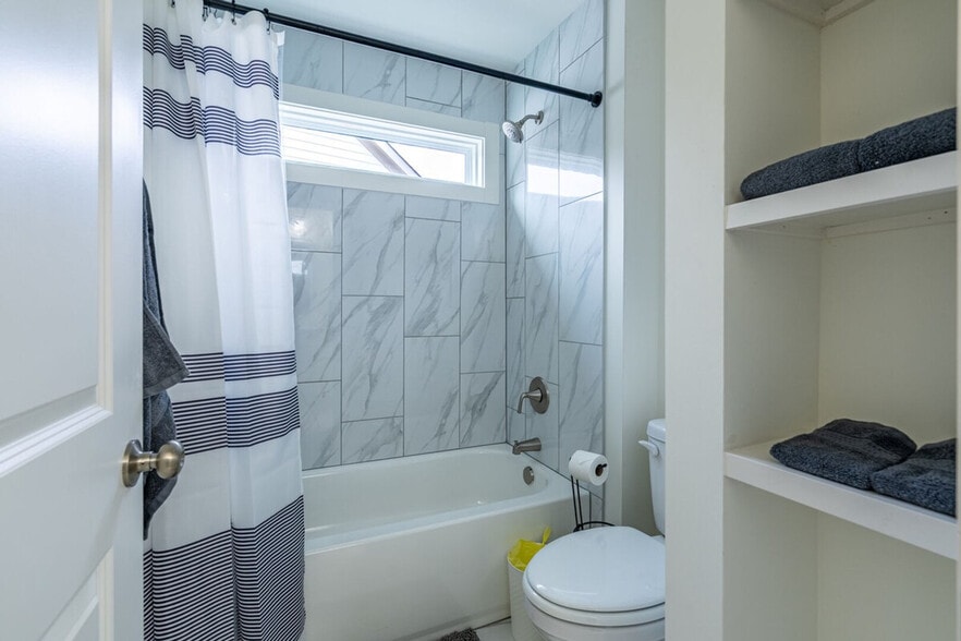 Building Photo - 51 Puckett Rd SE