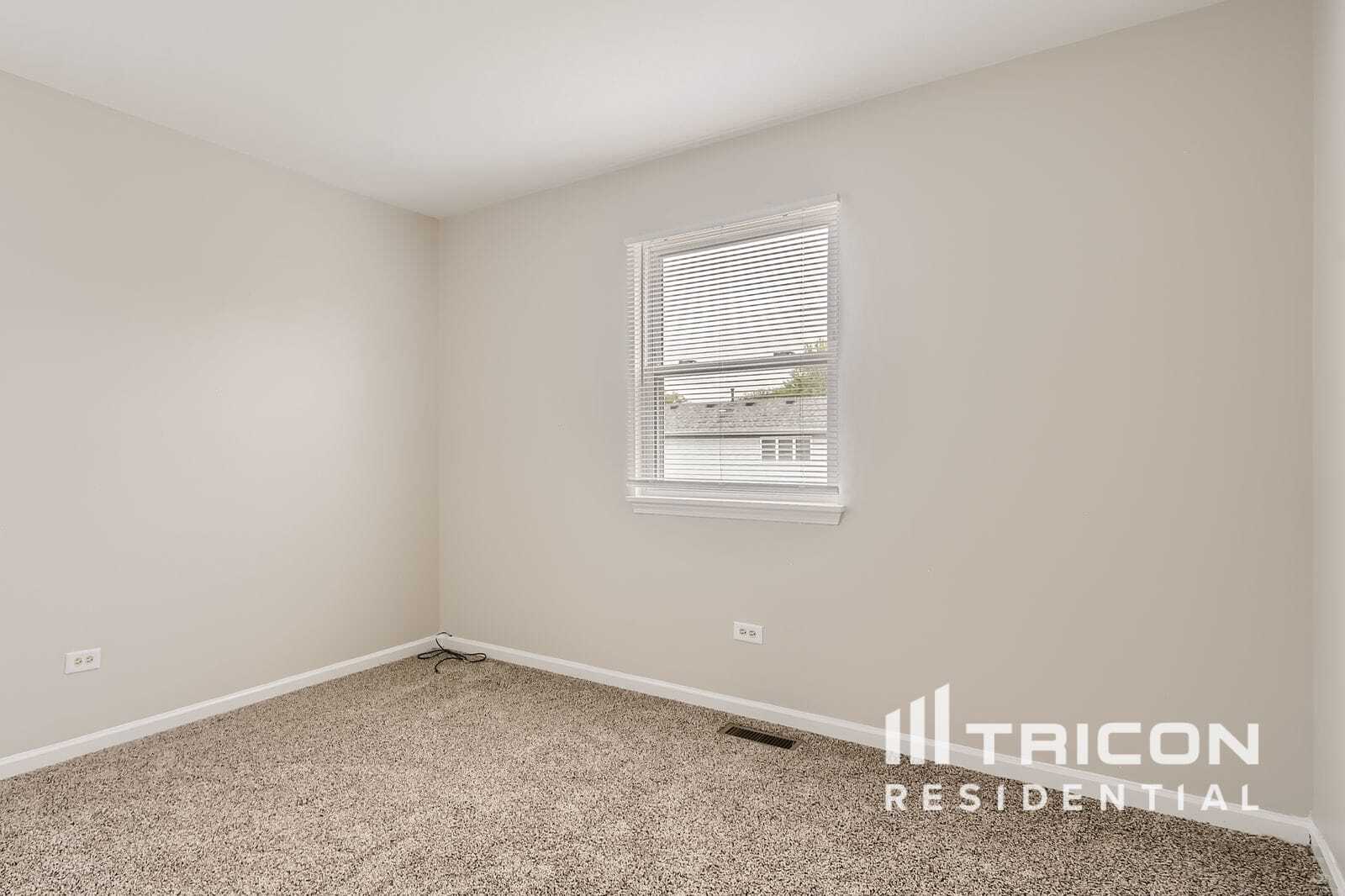Building Photo - 4102 Brenton Dr