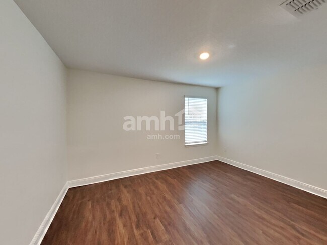 Building Photo - 6301 Emerald Hls Wy