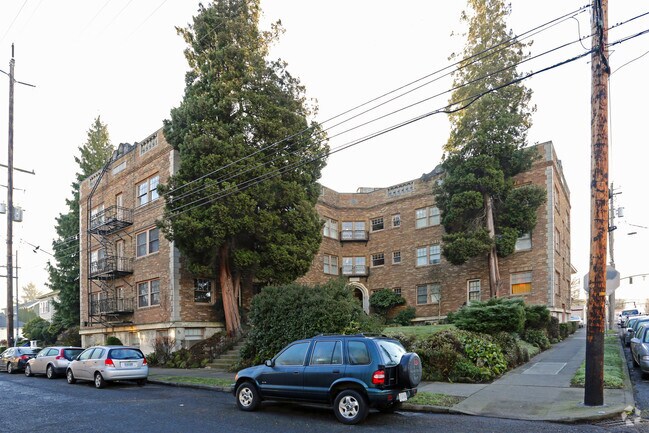 Primary Photo - 1410-1418 NE Schuyler St