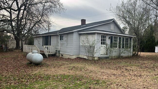 Building Photo - 312 Earnie Ln