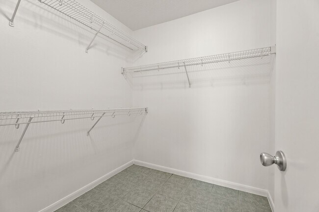 Building Photo - 17014 Sailors Moon Ct