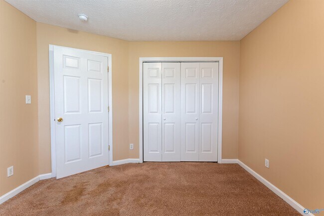 Building Photo - 14542 Sara Beth Dr