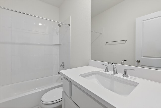 Building Photo - 11211 Midland Hawthorn Pl