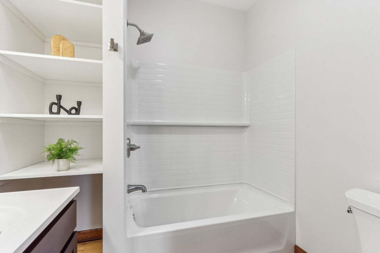 Bathroom - 351 E Deer Pl