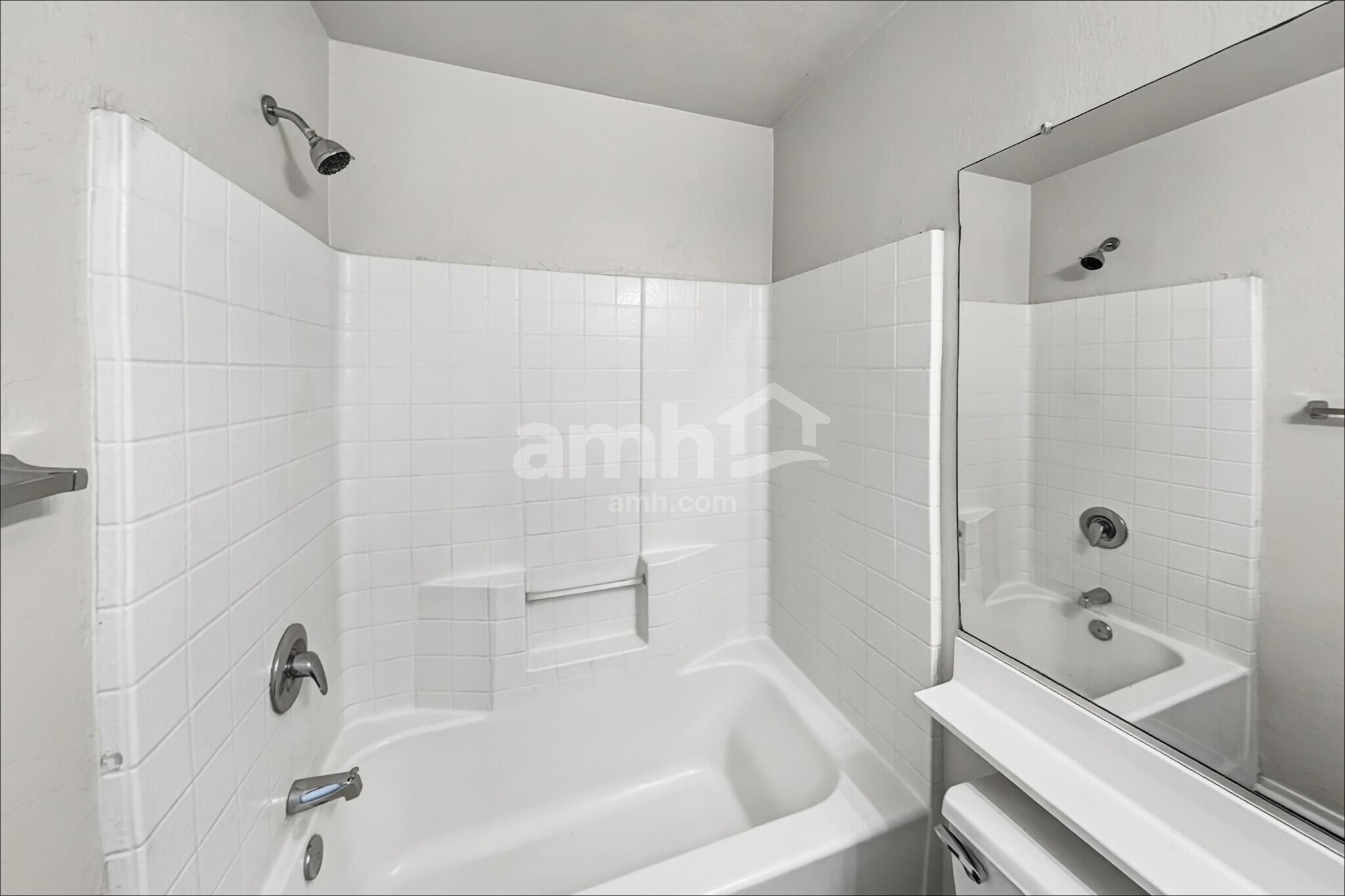 Building Photo - 1701 S 113th Dr