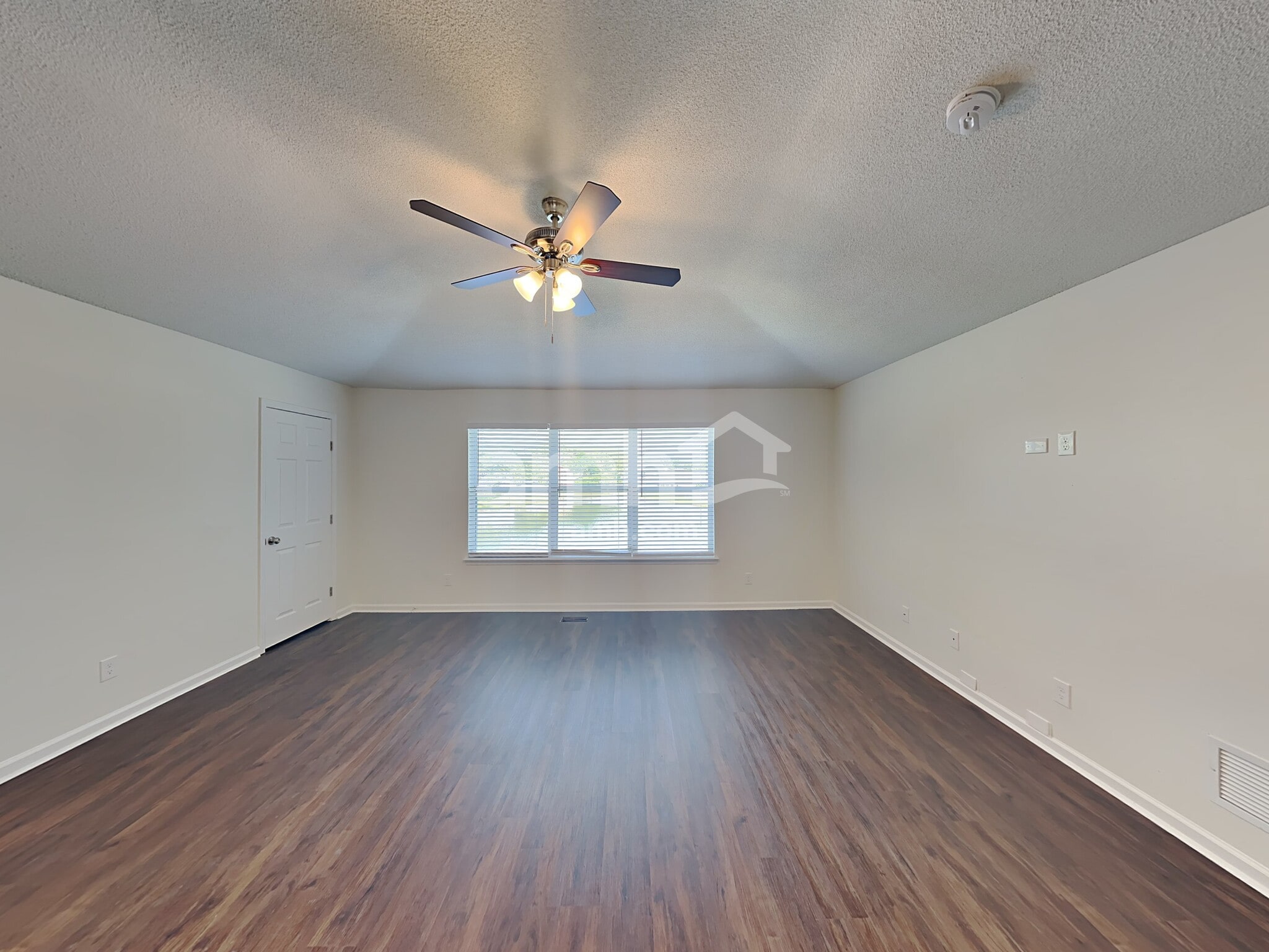 Building Photo - 901 Autumn Green Ct