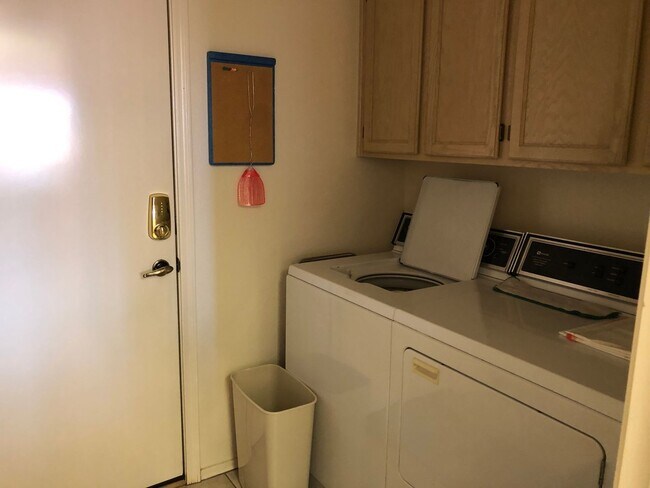 Building Photo - 1364 Leisure World