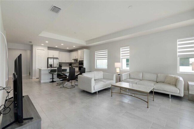 Building Photo - 223 O'keeffe Cir