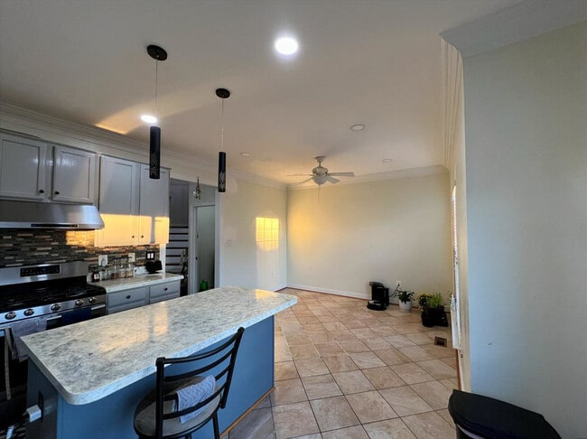 Building Photo - 2456 Rolling Plains Dr