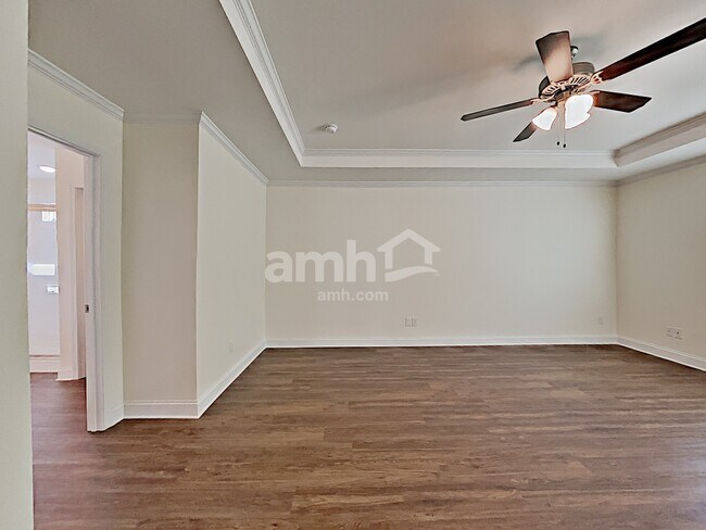 Building Photo - 12032 Brooksong Dr