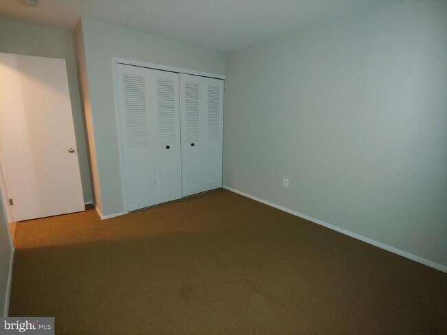 Building Photo - 1744 Laurance Ct