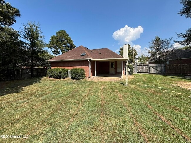 Building Photo - 1145 Barnett Bend Dr