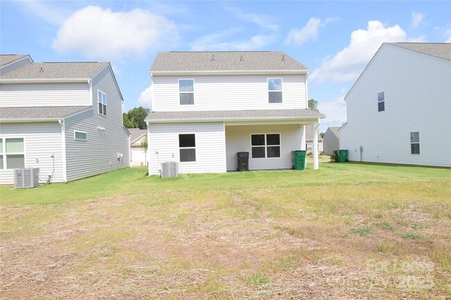 Building Photo - 3519 Narrow Ln