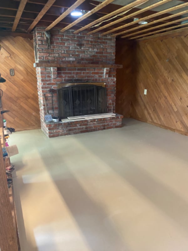 Building Photo - 412 Oak Ave