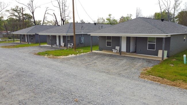 Building Photo - 103 Legado Ln