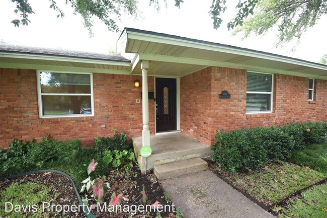 Primary Photo - 5 br, 3 bath House - 3637 NORTHAVEN RD.