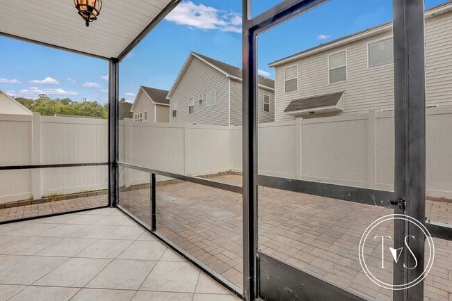 Building Photo - 175 Summer Hill Ct