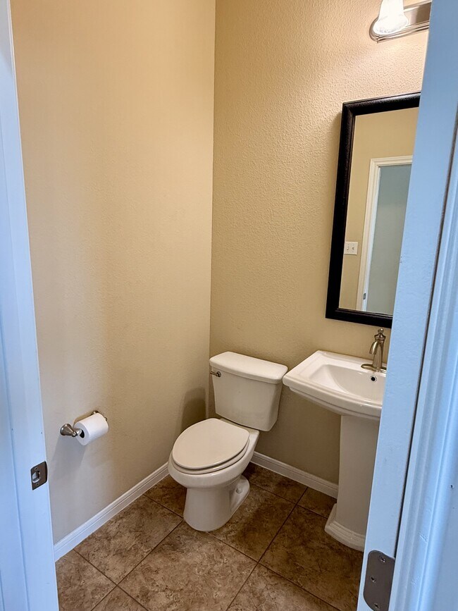 Building Photo - 10307 Bryson Dr