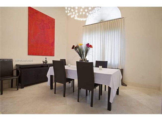 Building Photo - 7061 NW 113th Ct