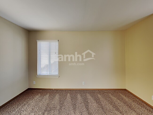 Building Photo - 20921 W Barrington Ln