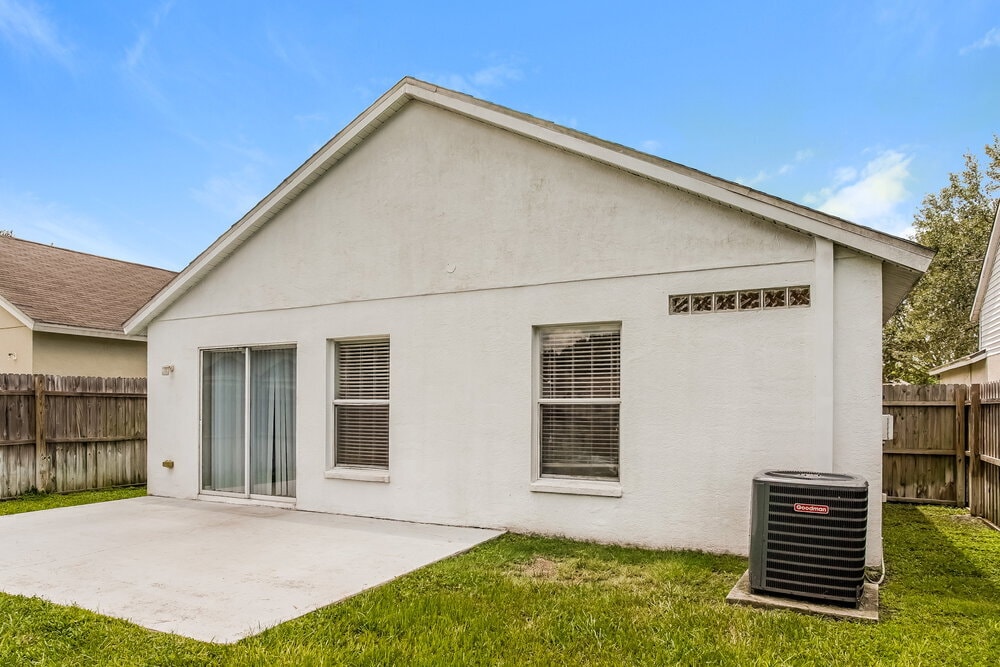 Building Photo - 7554 Oxford Garden Cir