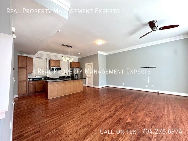 Building Photo - 419 Steel Gardens Blvd