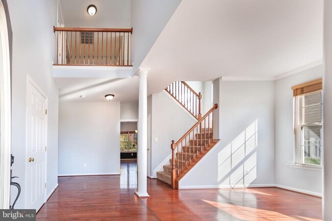 Building Photo - 9402 Pep Rally Ln