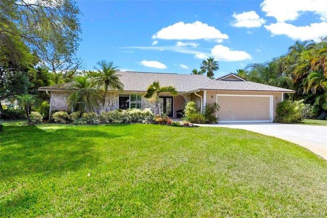 Building Photo - 3074 NE Loquat Ln