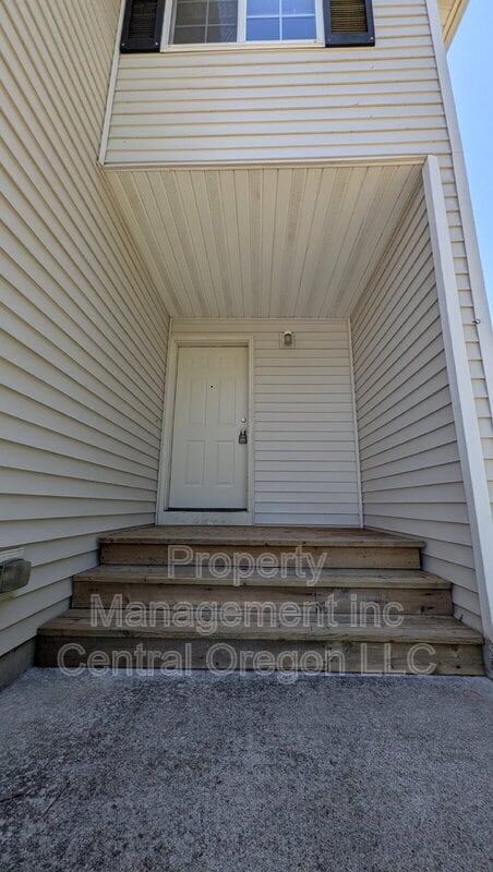 Building Photo - 2110 Baines Blvd