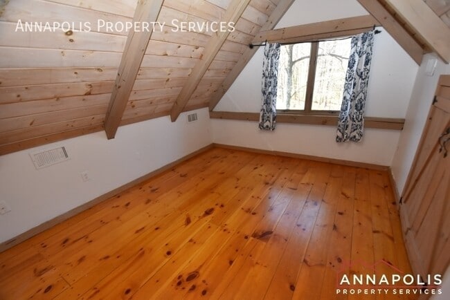 Building Photo - 1810 View Top Ct