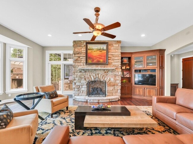 Building Photo - 106 Michigan Ct