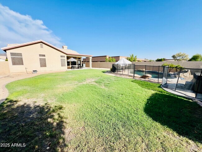 Building Photo - 14826 N 92nd Pl