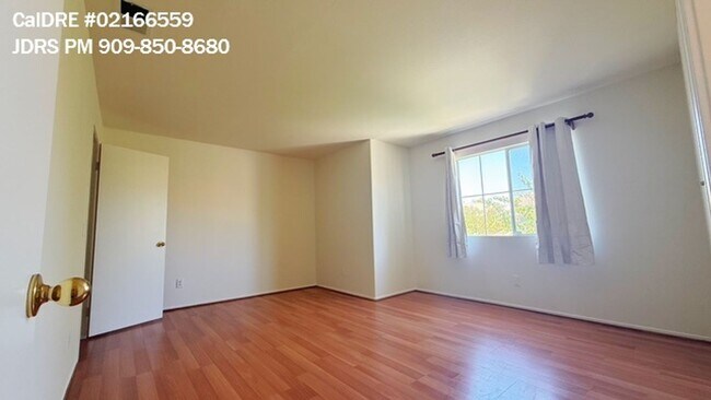 Building Photo - Rancho Cucamonga 4 Bedroom Home