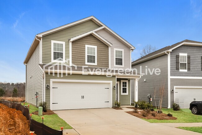 Building Photo - 5543 Hydrangea St