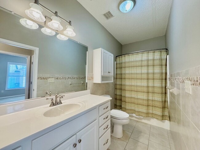 Building Photo - Beaver Creek 3 Bedroom/2 Bathroom Condo