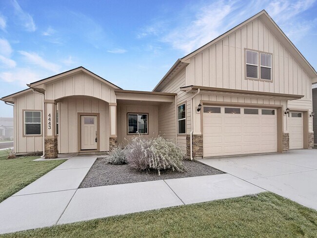 Building Photo - New 3-Bedroom Nampa Home with Quartz Counters, Walk-In Pantry & Dog-Friendly Policy