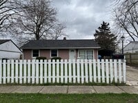 Building Photo - 3631 Decamp Dr