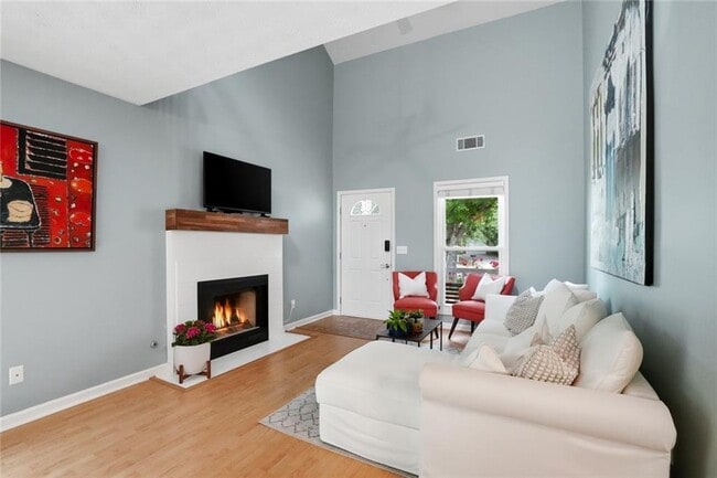 Building Photo - 430 Feyston Ct