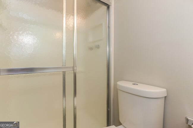 Building Photo - 5819 S Quail Dr