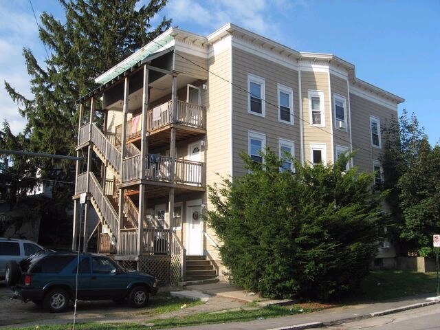 Building Photo - 509 Beech St
