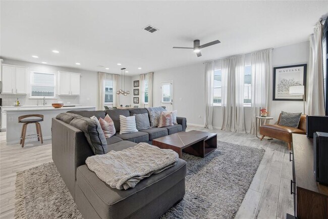 Building Photo - 6402 Moncrieff Dr