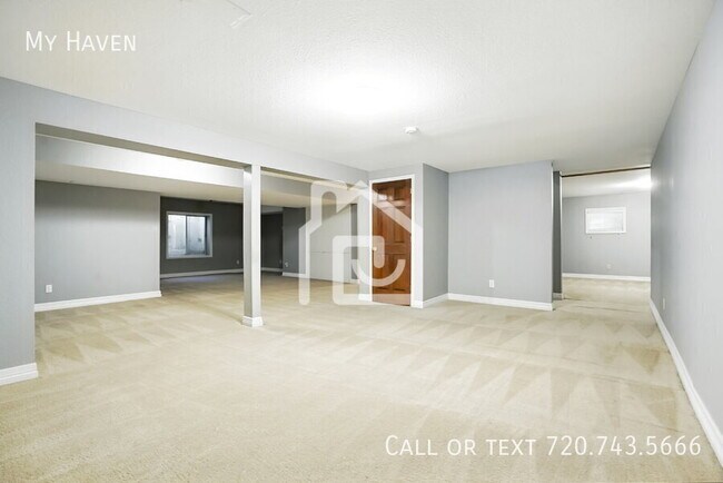 Building Photo - 16173 E Crestline Pl