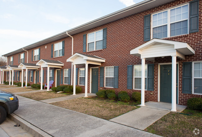 Building Photo - Brook Haven