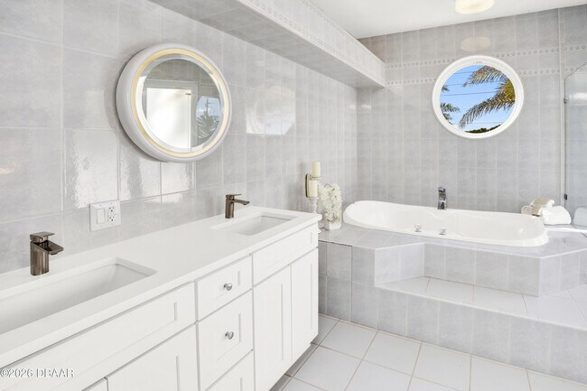 Building Photo - 435 Ocean Shore Blvd