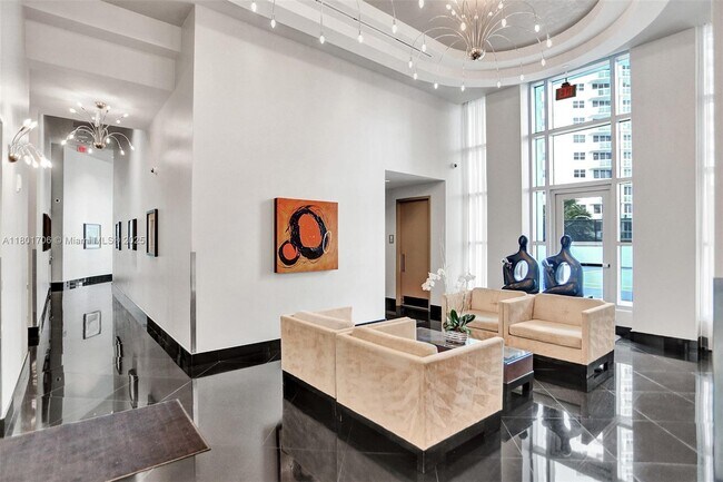 Building Photo - 3101 S Ocean Dr