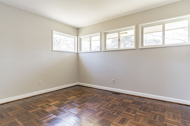 Building Photo - 3/ 1 Home for Rent!