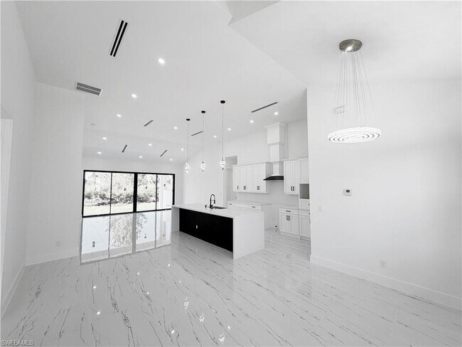 Building Photo - 2607 49th St W
