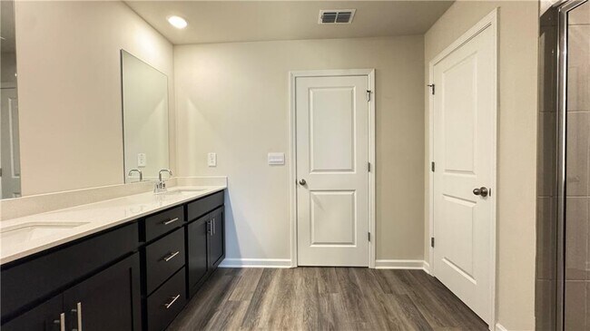Building Photo - 30 Bur Oak Blvd